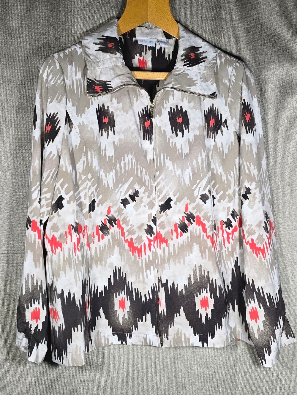 Zenergy Chico's Jacket Size 2 Ikat Print Athletic Jacket Beautfil FALL Vibes